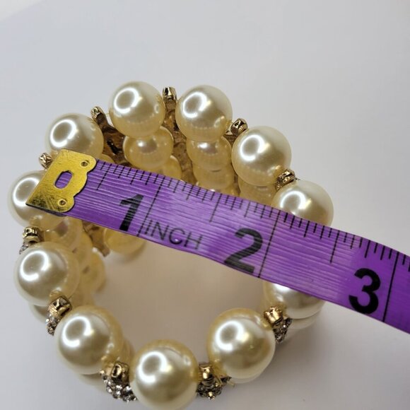 Statement Large White Pearl Ball Bead Stretchy Cuff Bracelet - Picture 6 of 10